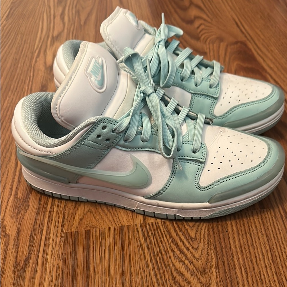 Nike light Blue and White Sneakers US Women’s 8.5